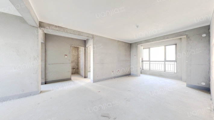 天伦湾嘉园 好楼层 毛坯 无抵押-客厅