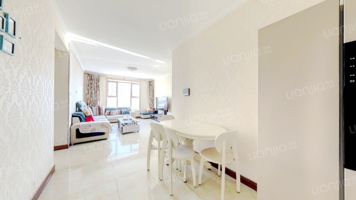 鸿坤理想湾南北通全明格局环境好满五唯-客厅