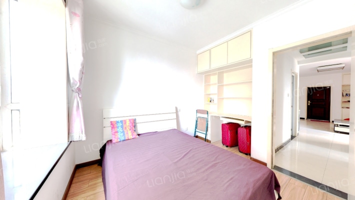 出售天保丽景双塔区朝阳户型，精致装修二居室-卧室B