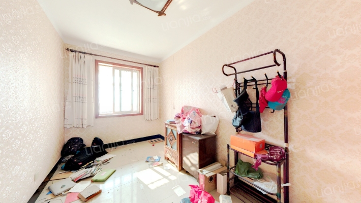 楼额层好，采光充足，视野开阔，南北通透-卧室C