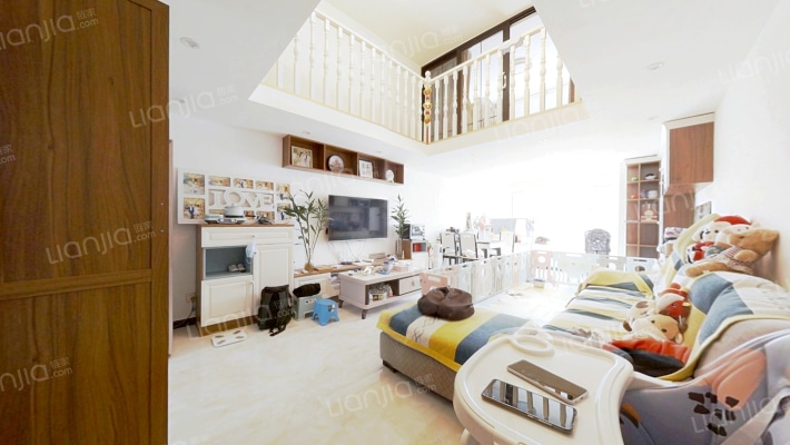 公园8090 精装修两居室 买一层带一层-客厅