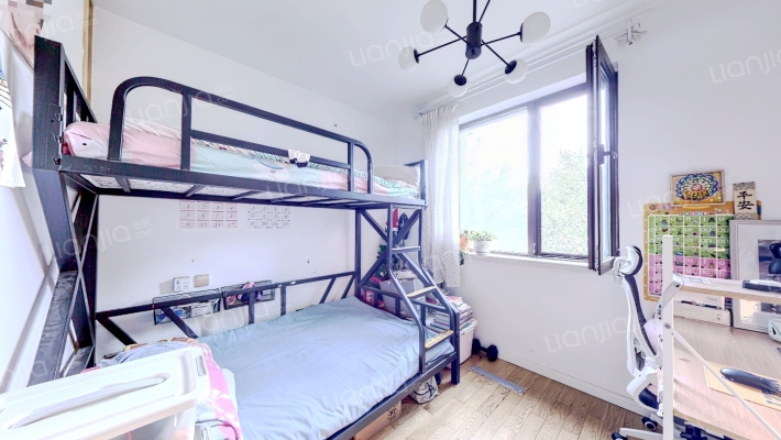 此房南北通透大三居，双卫，明厨明卫-卧室A