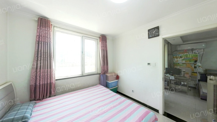 全南户型采光好客厅朝南卧室朝南，精装修，可拎包入住-卧室A