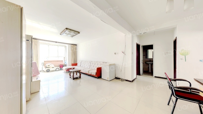 名流枫景洋房 南北通透三居 好楼层-客厅