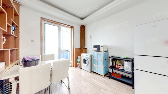 平米大单价低，政法街北侧，社区安逸-餐厅