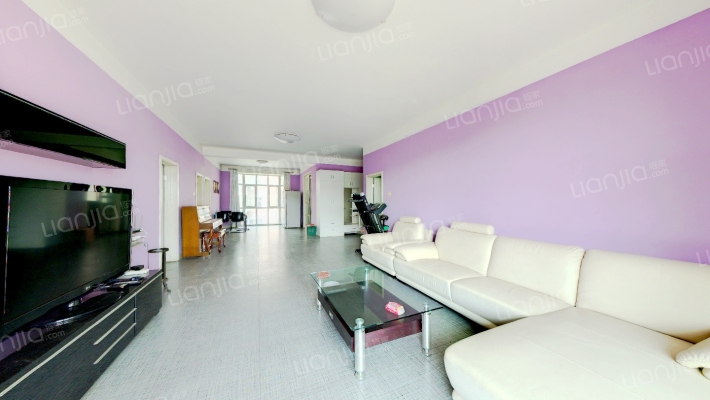 燕赵花园，南北通透大三居，直接看花园，中间楼层-客厅