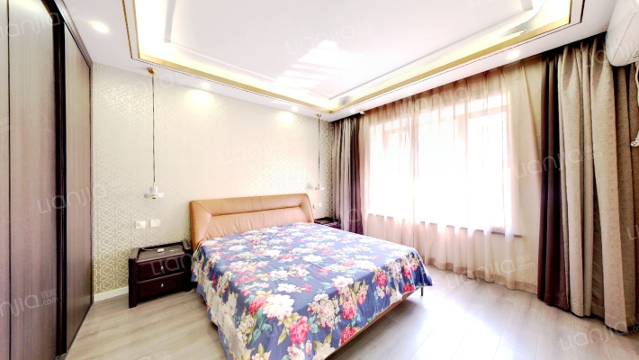 精装大洋房，260平米的大院，业主诚意出售-卧室C