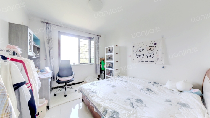 内部有幼儿园，西丁的，房本满二 视野好-卧室B