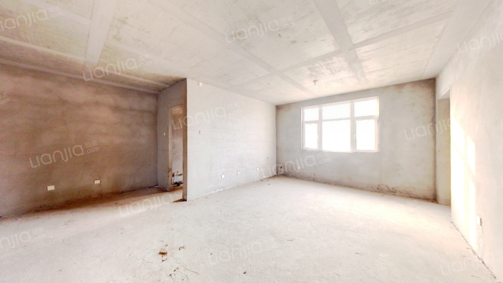 开发区政法街 全阳3居电梯房 采光好 满五唯一税费低-客厅