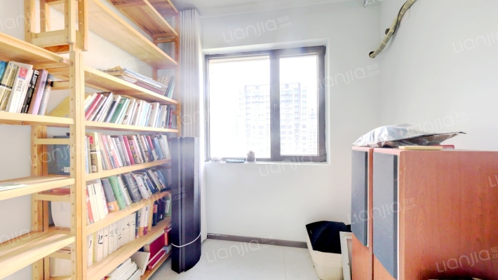 华远海蓝城二期 4室2厅 南 北-卧室D