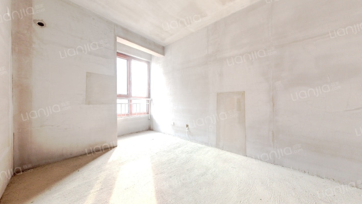 此房南北通透格局 好楼层 房主诚心出售 交通便利-卧室A