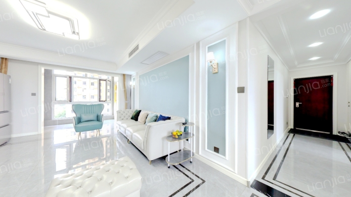 精装三居室 南北通透  房本满二-客厅