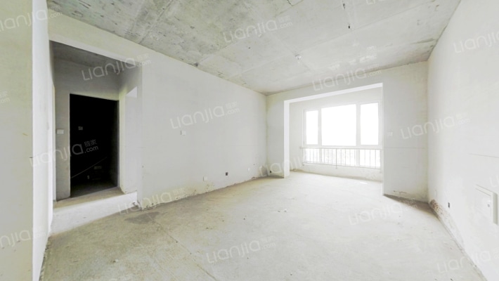 德信公园旁，小区环境优雅，中间楼层，精装修采光充足-客厅