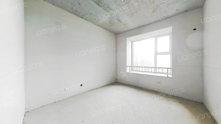 德信公园旁，小区环境优雅，中间楼层，精装修采光充足-卧室C