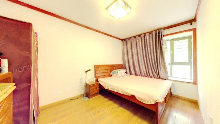 园林式小区，带下跃，买一层带一层，配套齐全。-卧室G