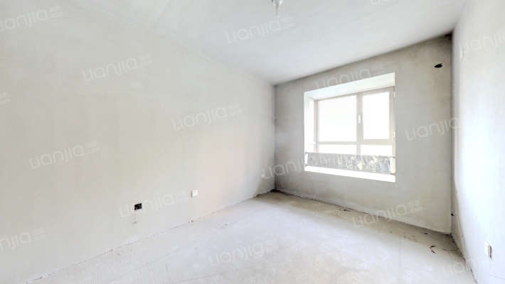 业主急售 范阳路钻石商圈 通透大三居  出行购物便利-卧室B