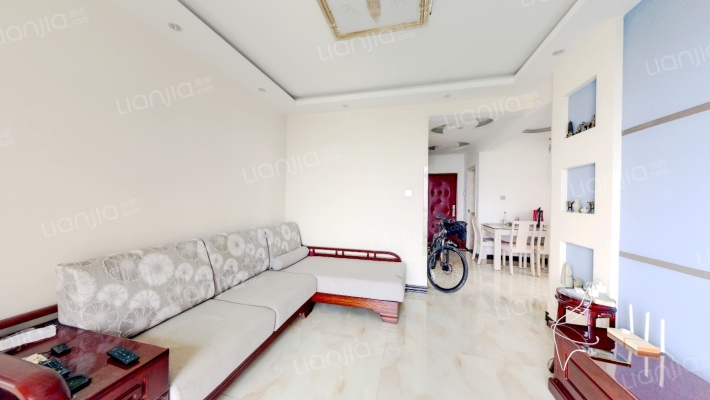 南北通透 房本满二 好楼层 简单装修-客厅