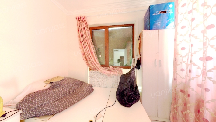 高铁新干线洋房一楼带院 边户洋房院子面积大-卧室D