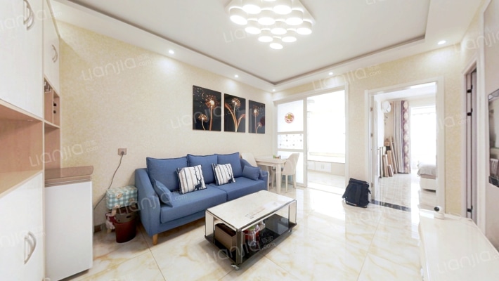 交通便利，采光视野，正规2居室-客厅