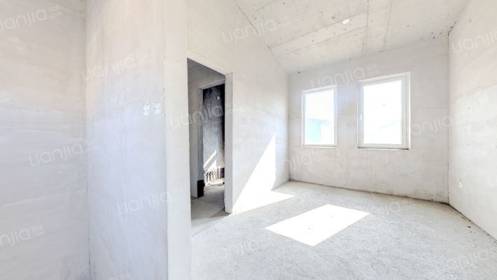 高尔夫联排别墅4A景区环境优美南北通透-卧室D