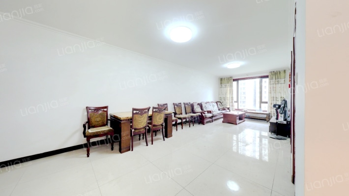 满二 精装修 朝南2居室 中楼层 看房方便-客厅