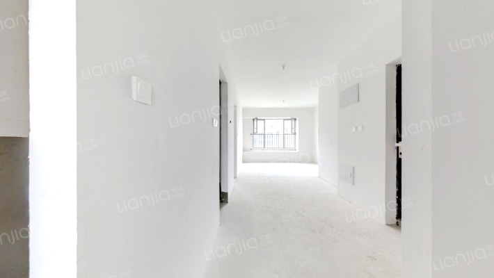 南北通透，一梯两户，全天无遮挡-客厅