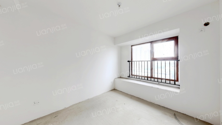 鸿坤理想尔湾 3室1厅 南 北-卧室B