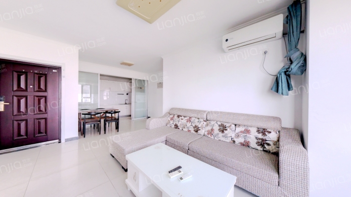 业主自住精装，带全屋家具家电，可直接拎包入住-客厅