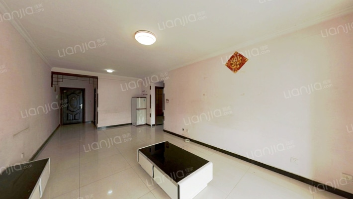 公园一号大平米两居室，位置优越。-客厅