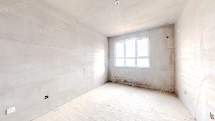 花园社区，绿化多，全南向两居，采光好，诚意出售。-卧室B