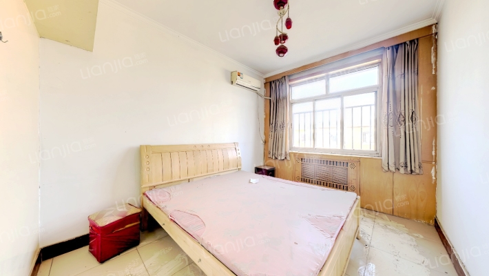 鹏润四季花园 3室2厅 南 北-卧室A