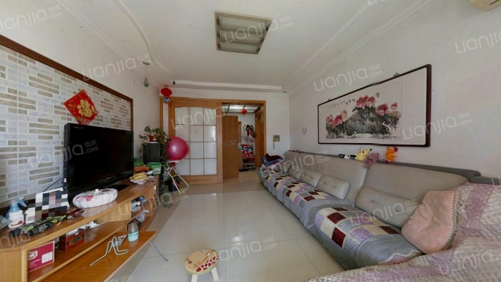 此房房本满五，南北通透格局 通风性好-客厅