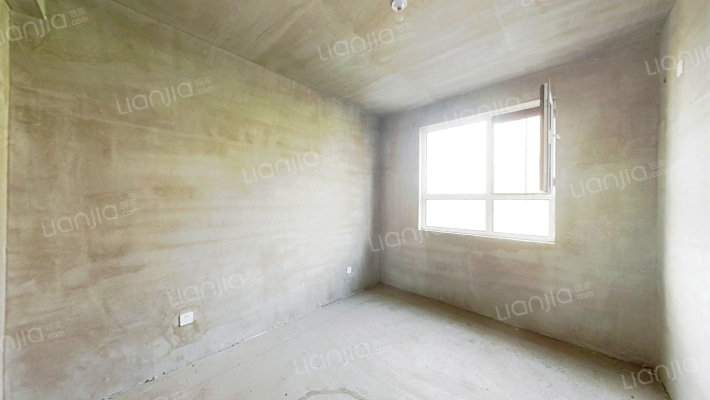 户型方正，小区环境优美， 高楼层，视野好-卧室A