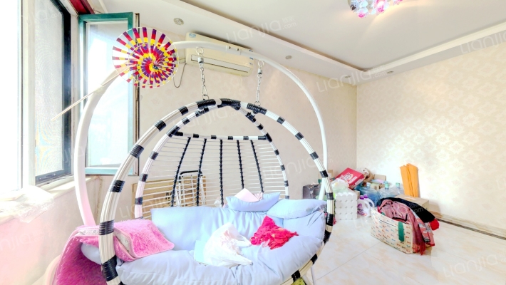 水岸花城，一线河景美宅诗意，标准现房，即买即住-卧室A