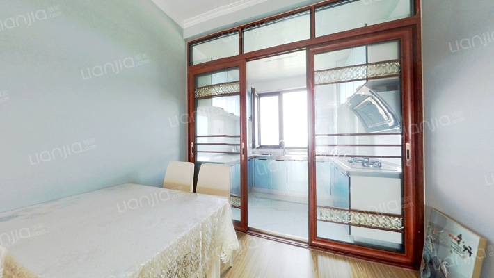 天伦湾保利物业 人车分流 南北通透 宽楼间距 采光充足-餐厅