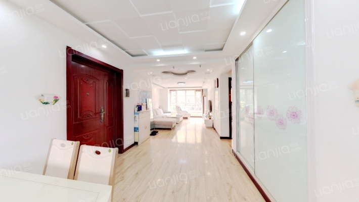 电梯洋房 南北通透板楼 中间楼层 采光好视野好-客厅