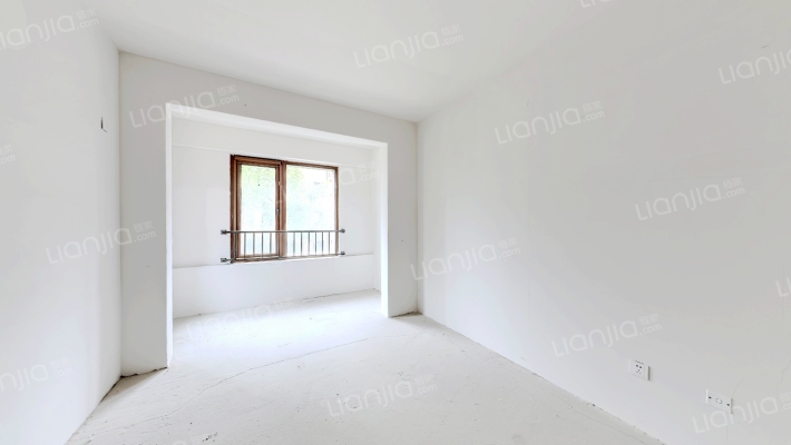 码头商圈下叠带院子边户 毛坯随意装修 有钥匙看房方便-卧室D