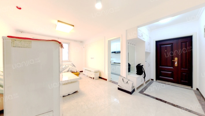 70年大产权，南北通透两居室德信公园旁电梯社区-客厅