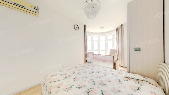 凯旋门   中间楼层 两居室 房本满五-卧室A