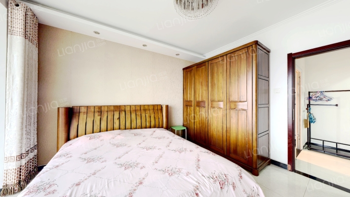 凯旋门南北通透精装三居  好楼层 全天采光 房本满五-卧室A