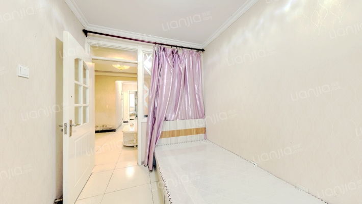 东林家园，一层带院儿，精装修，大产权，户型好-卧室B