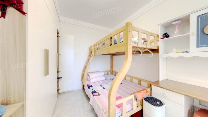 精装婚房 房本满二  好楼层采光好-卧室B