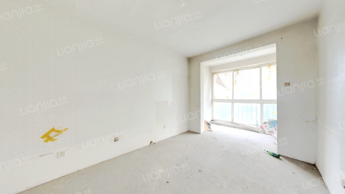 宏远家园 南北通透两居 中间好楼层-卧室A