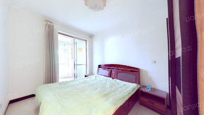 精装修，东西通透，总高6层一梯两户的电梯洋房-卧室A