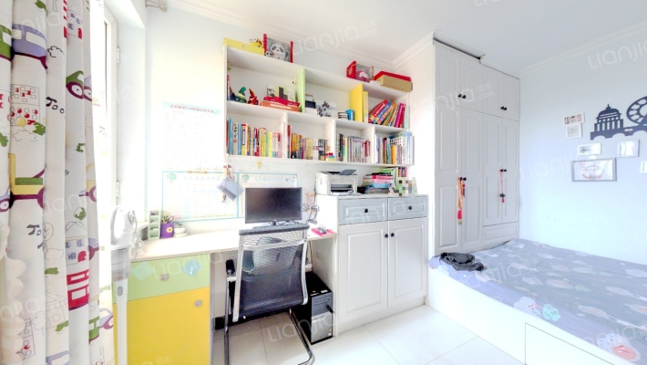 钻石广场 2室2厅 南-卧室B