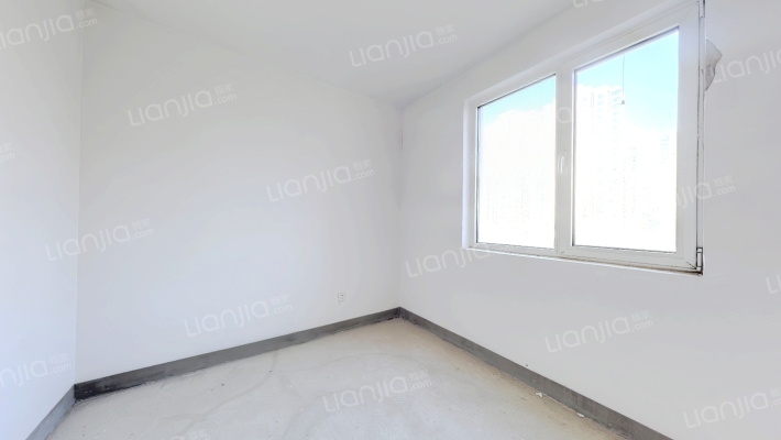 狮子城南北向户型.全天采光.配套设施齐全.出行方便-卧室B