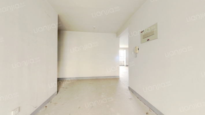 水岸花城三居室毛坯，南北通透户型，您居住的好选择-餐厅