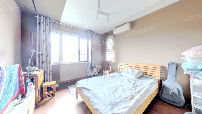 洋房精装修上跃，喜欢露台做空中花园朋友看过来-卧室D