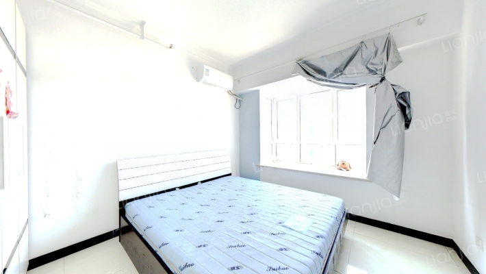 金竹花园 一居室  精装修 看房方便-卧室