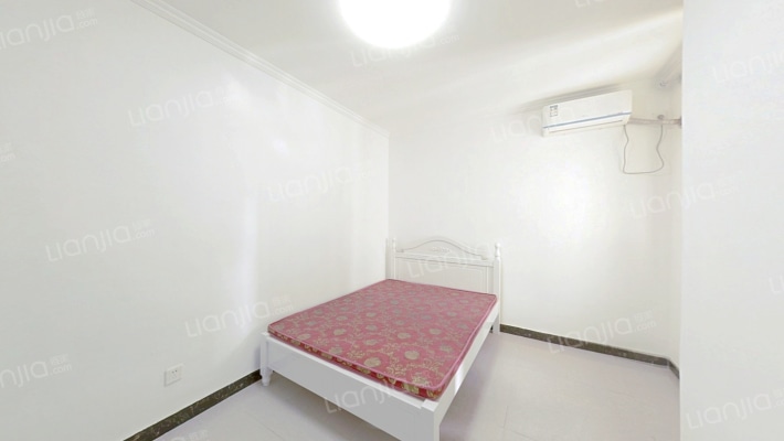 此房户型方正，拎包入住 交通便利，配套齐全-卧室A